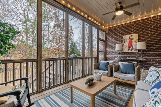 1046 FAIRFIELD LANE, Birmingham, AL 35242
