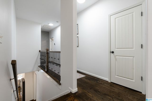 1046 FAIRFIELD LANE, Birmingham, AL 35242