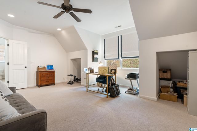 1046 FAIRFIELD LANE, Birmingham, AL 35242