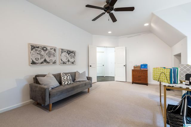 1046 FAIRFIELD LANE, Birmingham, AL 35242