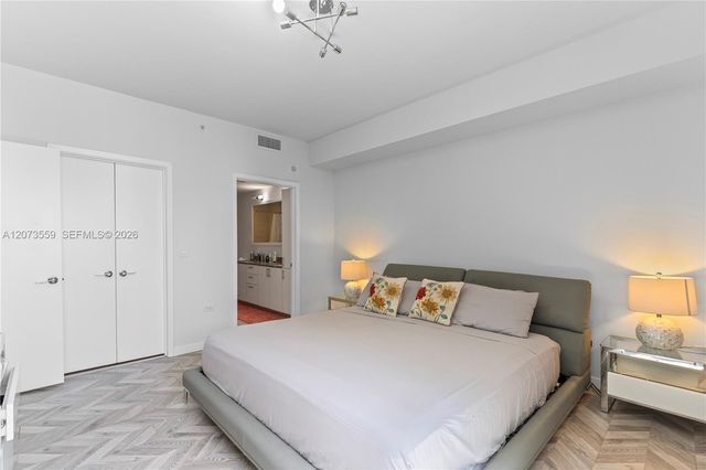 999 SW 1st Avenue 3307, Miami, FL 33130