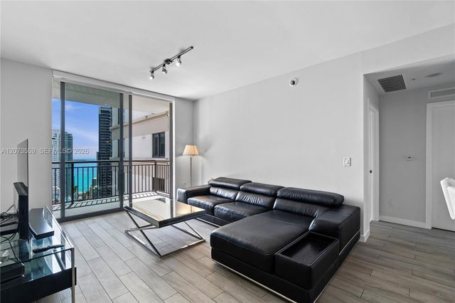 999 SW 1st Avenue 3307, Miami, FL 33130