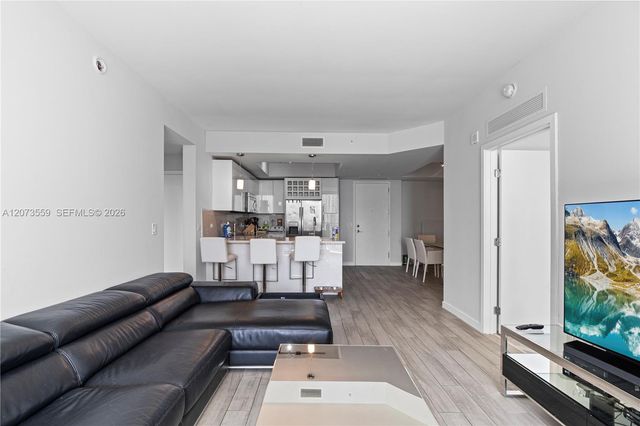 999 SW 1st Avenue 3307, Miami, FL 33130
