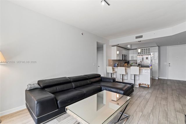 999 SW 1st Avenue 3307, Miami, FL 33130