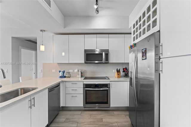 999 SW 1st Avenue 3307, Miami, FL 33130