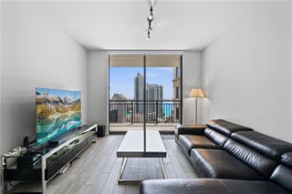 999 SW 1st Avenue 3307, Miami, FL 33130