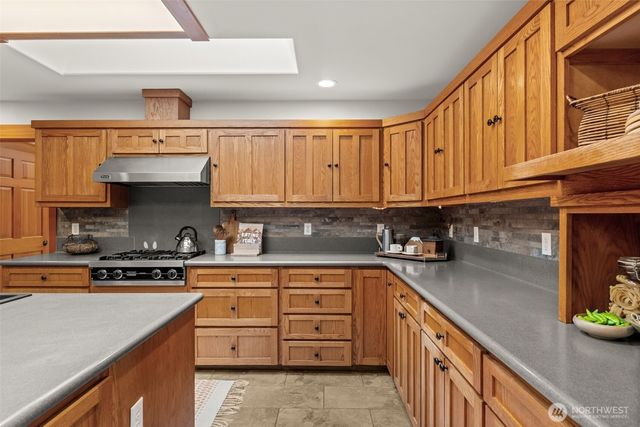 11725 122nd Avenue NW, Gig Harbor, WA 98329