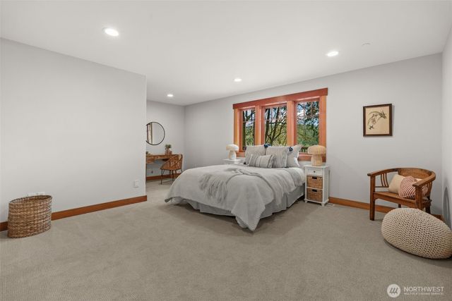 11725 122nd Avenue NW, Gig Harbor, WA 98329