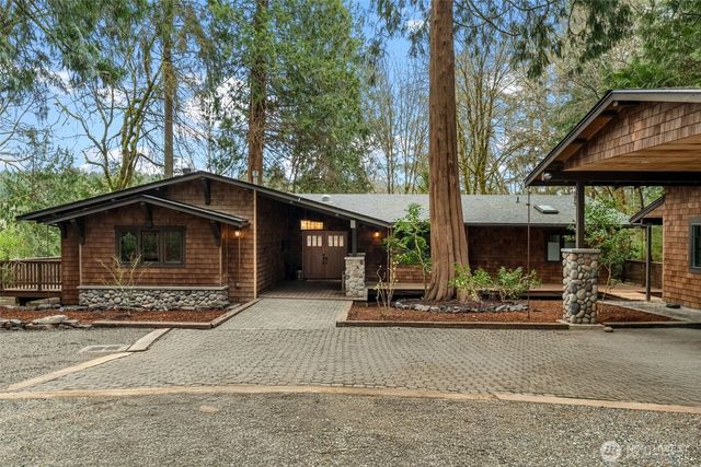 11725 122nd Avenue NW, Gig Harbor, WA 98329