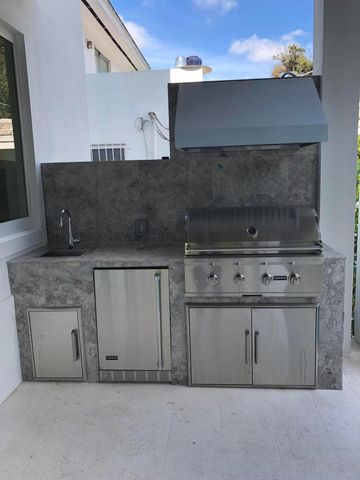 5021 MAGGIORE Street, Coral Gables, FL 33146