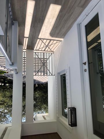 5021 MAGGIORE Street, Coral Gables, FL 33146