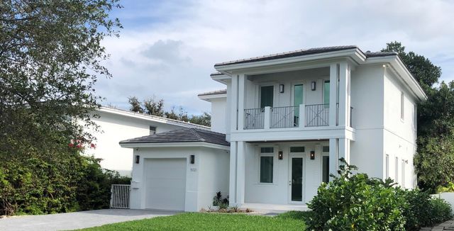 5021 MAGGIORE Street, Coral Gables, FL 33146