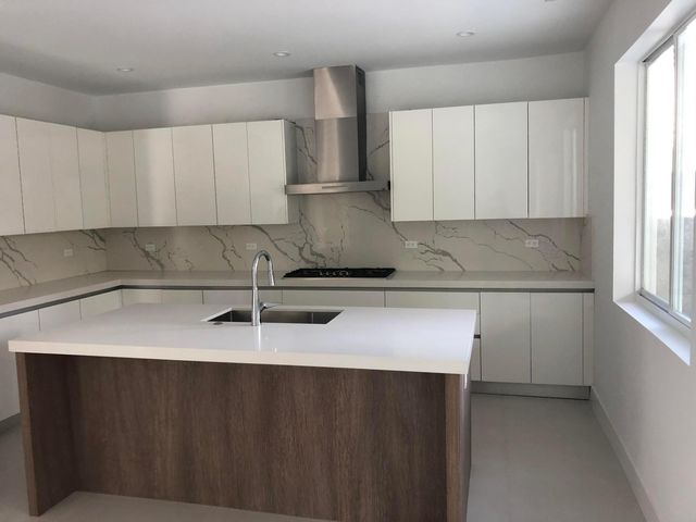 5021 MAGGIORE Street, Coral Gables, FL 33146