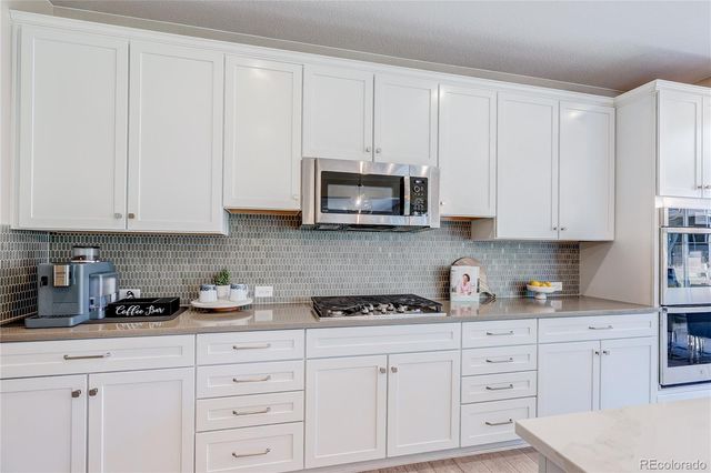 8035 S Kewaunee Street, Aurora, CO 80016