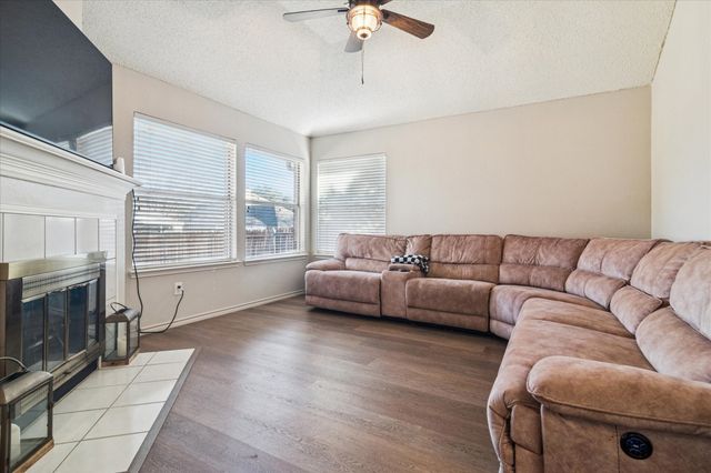 3204 Trailwood Lane, Flower Mound, TX 75028