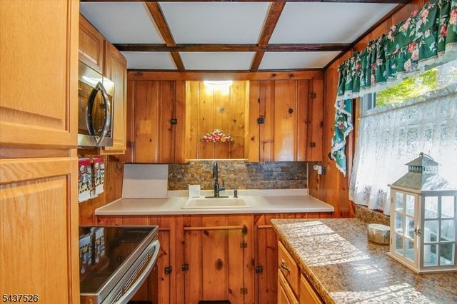 134 Birch Rd, Vernon Twp., NJ 07422