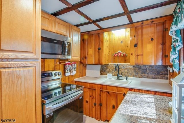 134 Birch Rd, Vernon Twp., NJ 07422