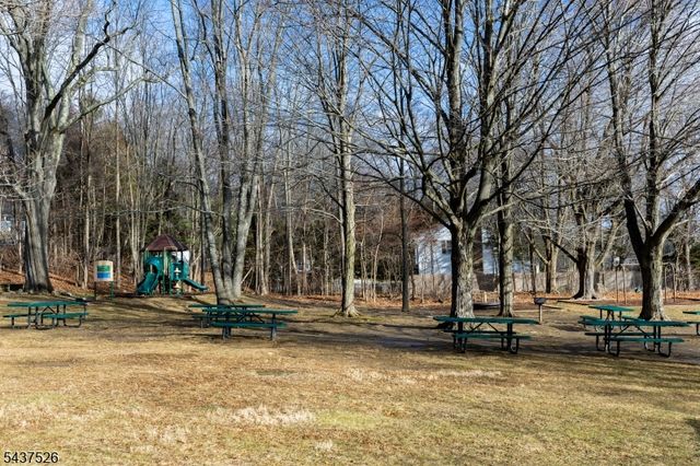 134 Birch Rd, Vernon Twp., NJ 07422