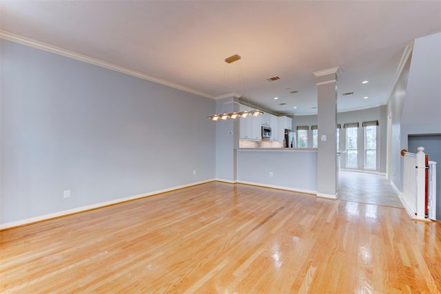 34 Waugh Drive D, Houston, TX 77007