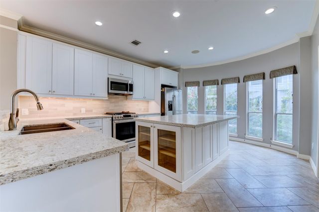 34 Waugh Drive D, Houston, TX 77007