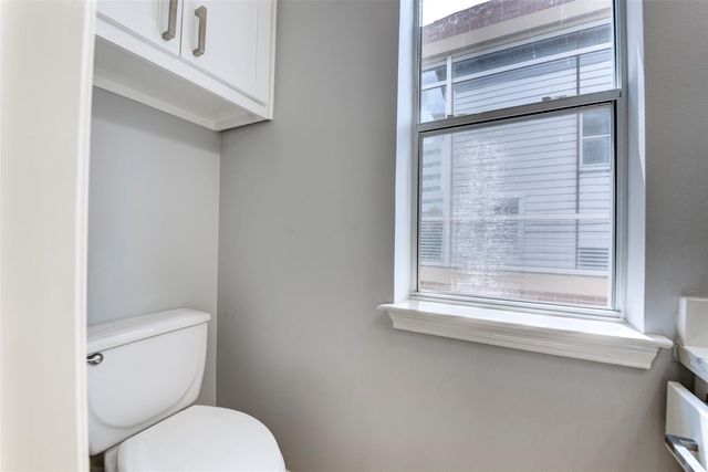 34 Waugh Drive D, Houston, TX 77007