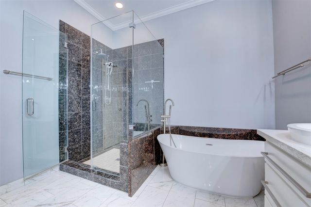 34 Waugh Drive D, Houston, TX 77007