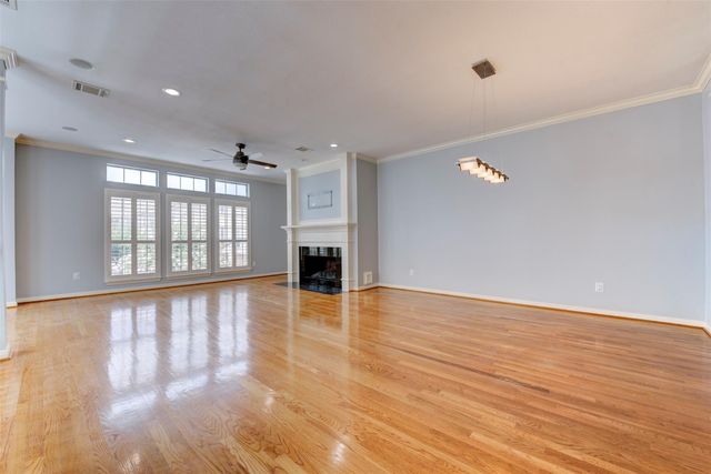 34 Waugh Drive D, Houston, TX 77007