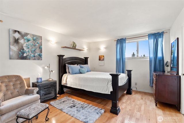 4821 S Brandon Street, Seattle, WA 98118