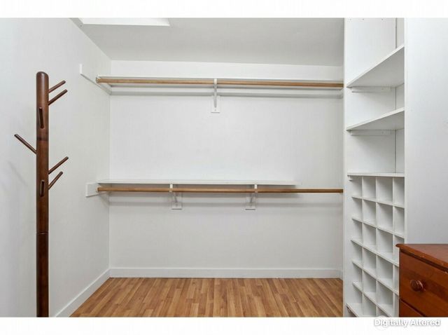 4821 S Brandon Street, Seattle, WA 98118