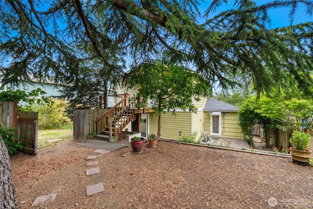 4821 S Brandon Street, Seattle, WA 98118