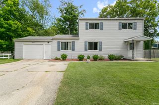 56556 Greenlawn Avenue, Osceola, IN 46561