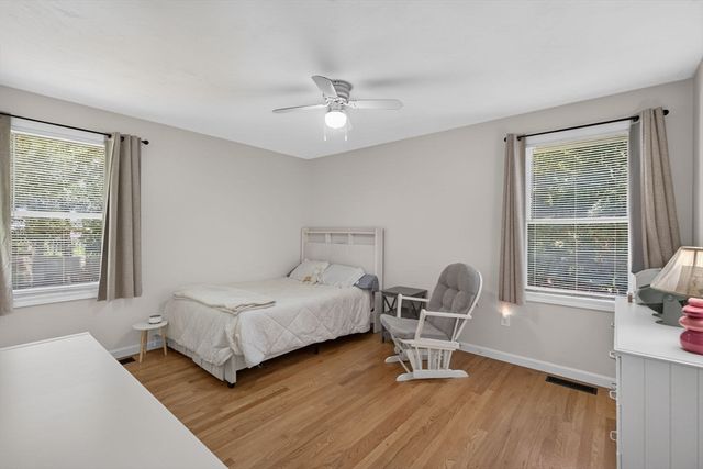 9 Broadview Ave, Berkley, MA 02779