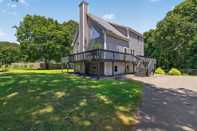 9 Broadview Ave, Berkley, MA 02779