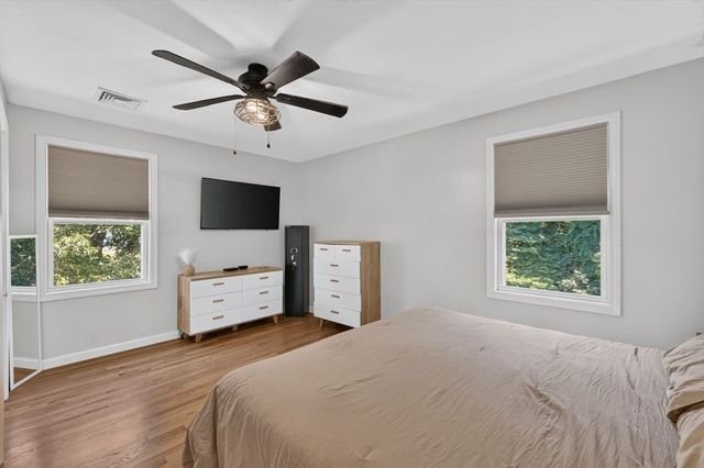 9 Broadview Ave, Berkley, MA 02779