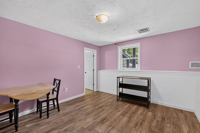 9 Broadview Ave, Berkley, MA 02779