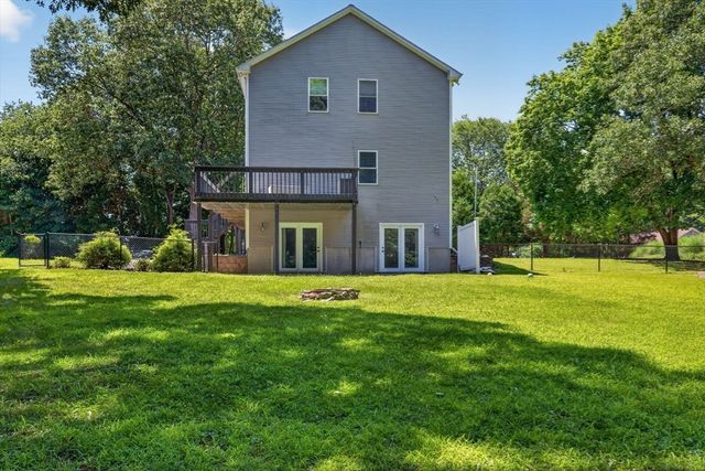 9 Broadview Ave, Berkley, MA 02779