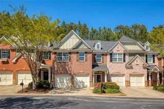 1404 Lexington DR, Roswell, GA 30075
