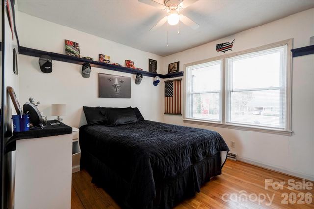 402 N Cherry Street, Cherryville, NC 28021