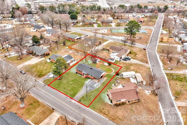 402 N Cherry Street, Cherryville, NC 28021