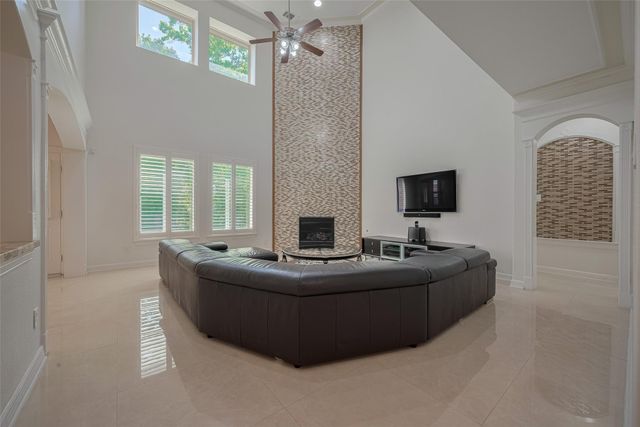 5411 Oban Terrace Lane, Sugar Land, TX 77479