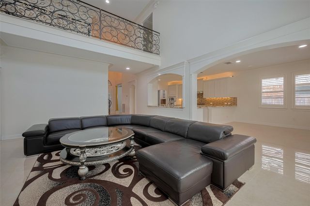 5411 Oban Terrace Lane, Sugar Land, TX 77479