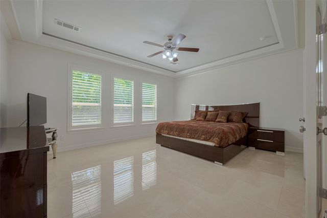 5411 Oban Terrace Lane, Sugar Land, TX 77479