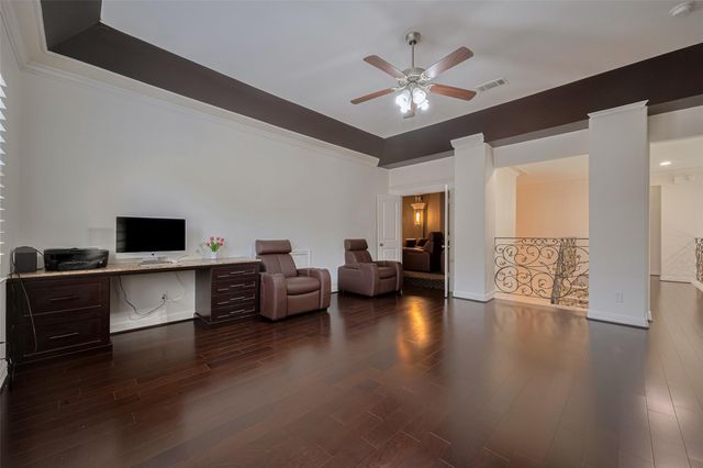 5411 Oban Terrace Lane, Sugar Land, TX 77479