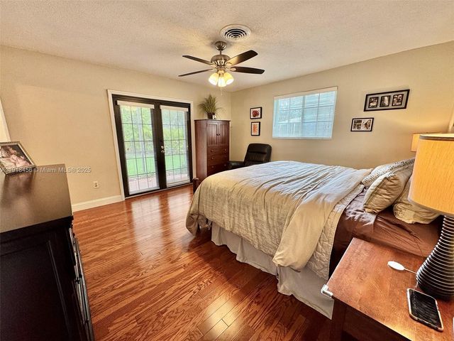 16225 SW 88th Ave Rd, Palmetto Bay, FL 33157