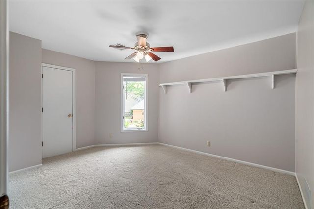 13735 W 82nd Street, Lenexa, KS 66215