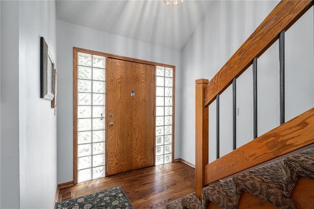 13735 W 82nd Street, Lenexa, KS 66215