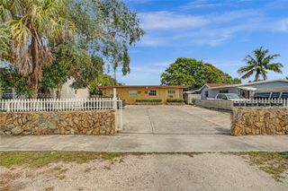 2525 Superior St 4, Opa-locka, FL 33054