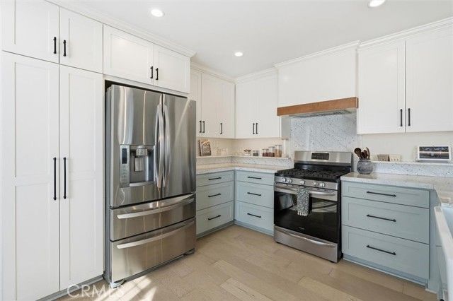 11851 Earlham, Orange, CA 92869