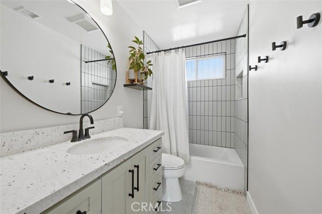 11851 Earlham, Orange, CA 92869