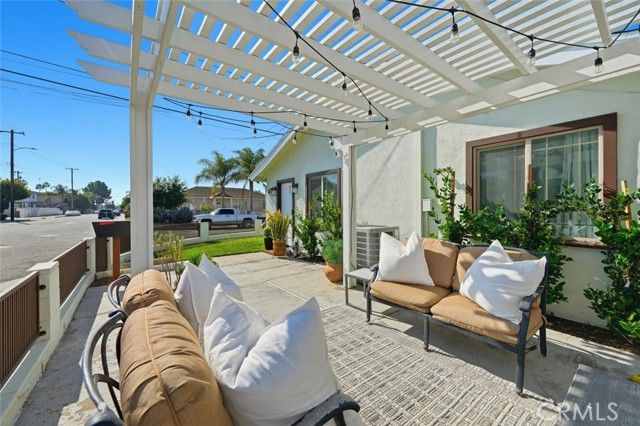 11851 Earlham, Orange, CA 92869